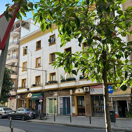 Virgen De Begona - Bonito Apartamento A Un Paso Del Centro Sevilla Kültér fotó
